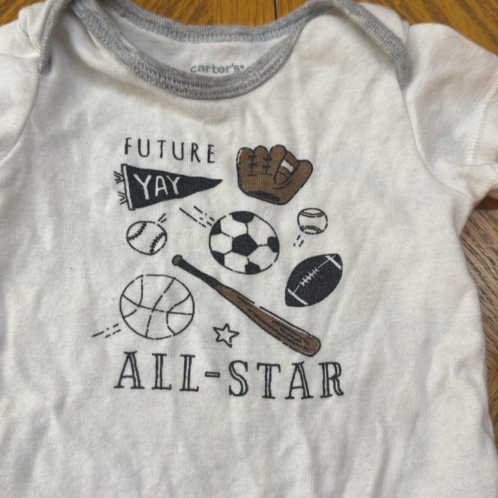 Carter’s onesies - Picture 5 of 9